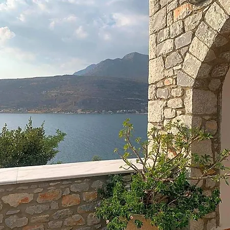 Vatoulia House 3*