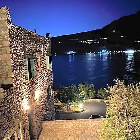 Vatoulia House