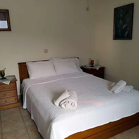 Vatoulia House Hotel Koita