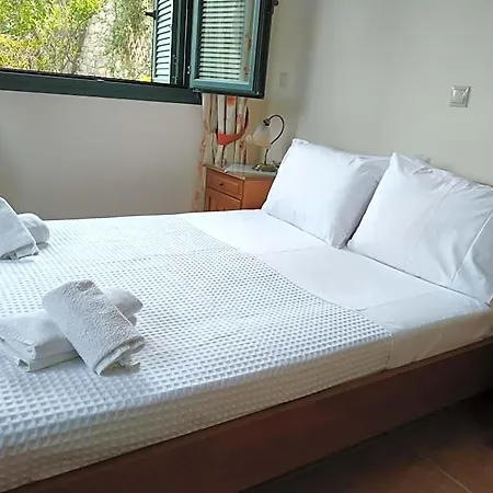 Vatoulia House 3*