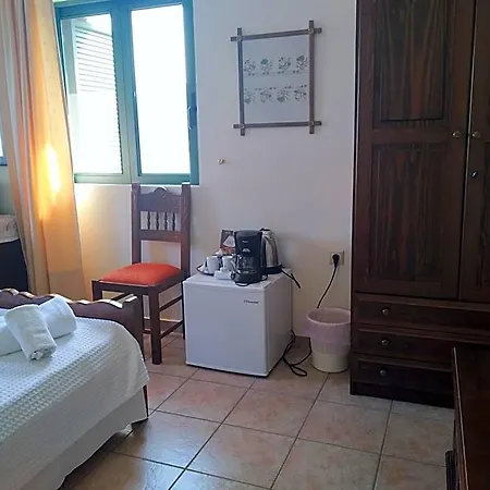 Vatoulia House 3*