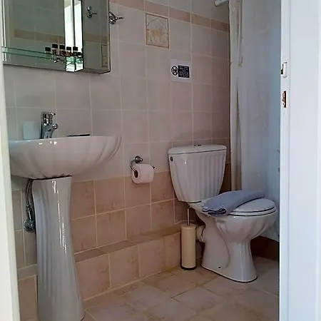 Vatoulia House 3*
