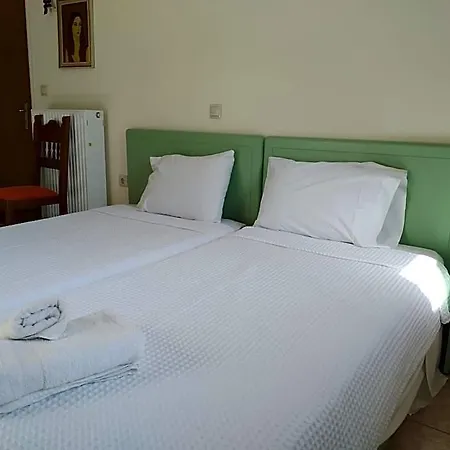 Hotel Vatoulia House